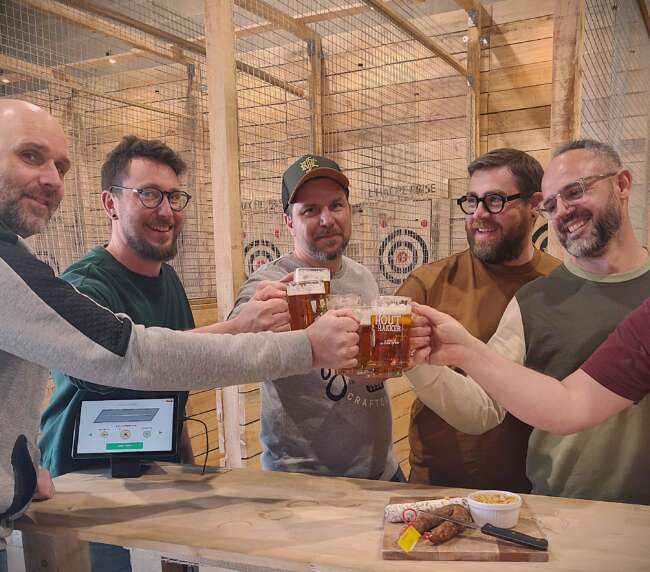 Cible de lancer de hache, idée de loisir original à proximité de Dunkerque