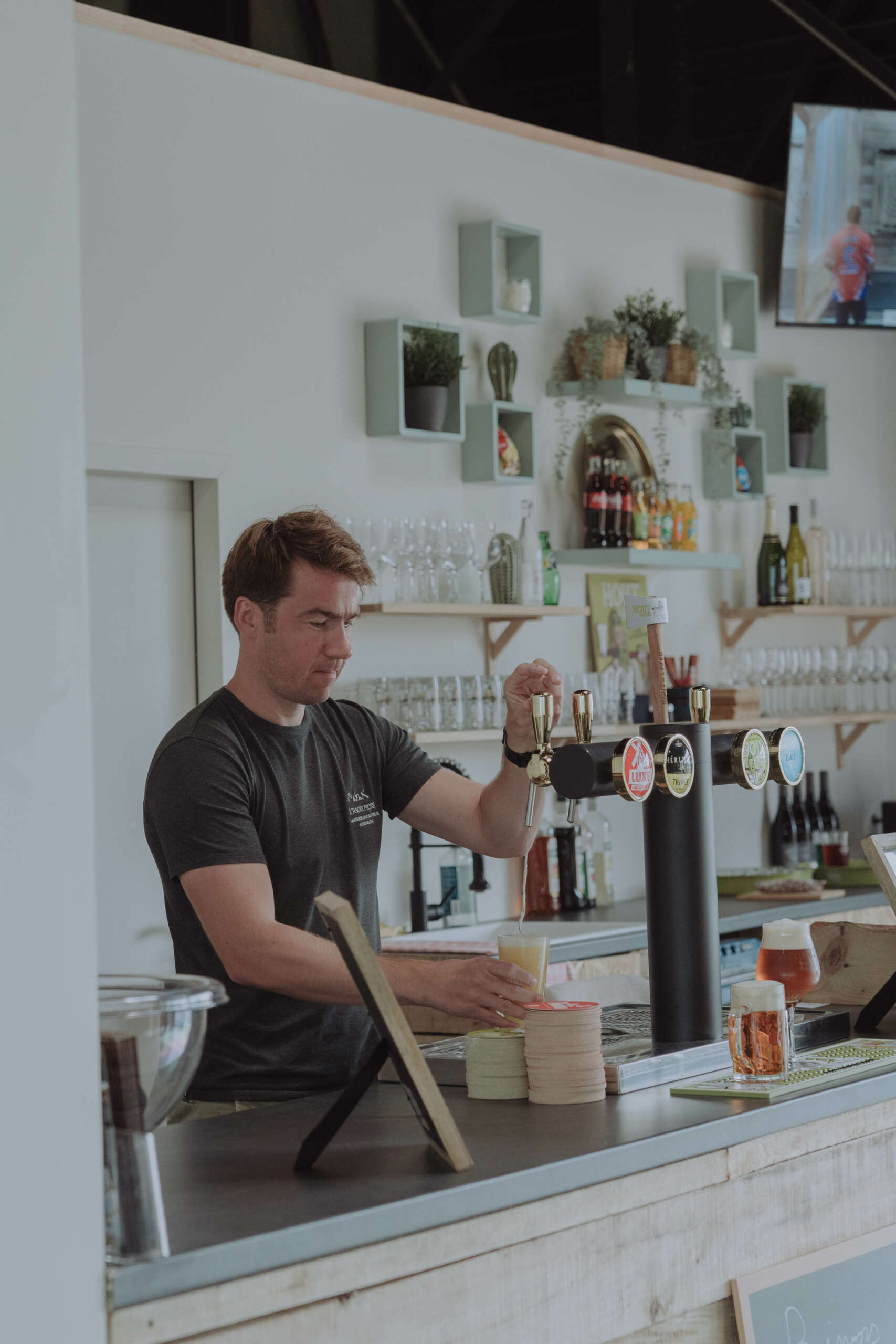 bar dunkerque: ambiance rock et influence canadienne