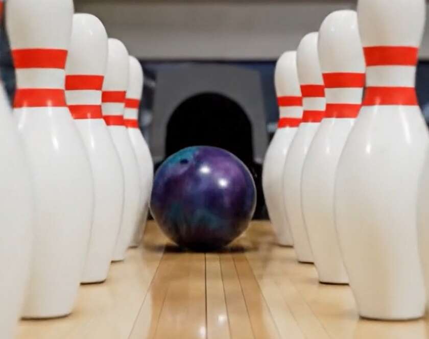 lancer de haches est le nouveau bowling de la Gen Z et Y